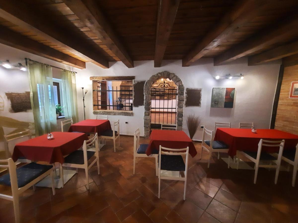 Bed & Breakfast Antico Мотовун Экстерьер фото