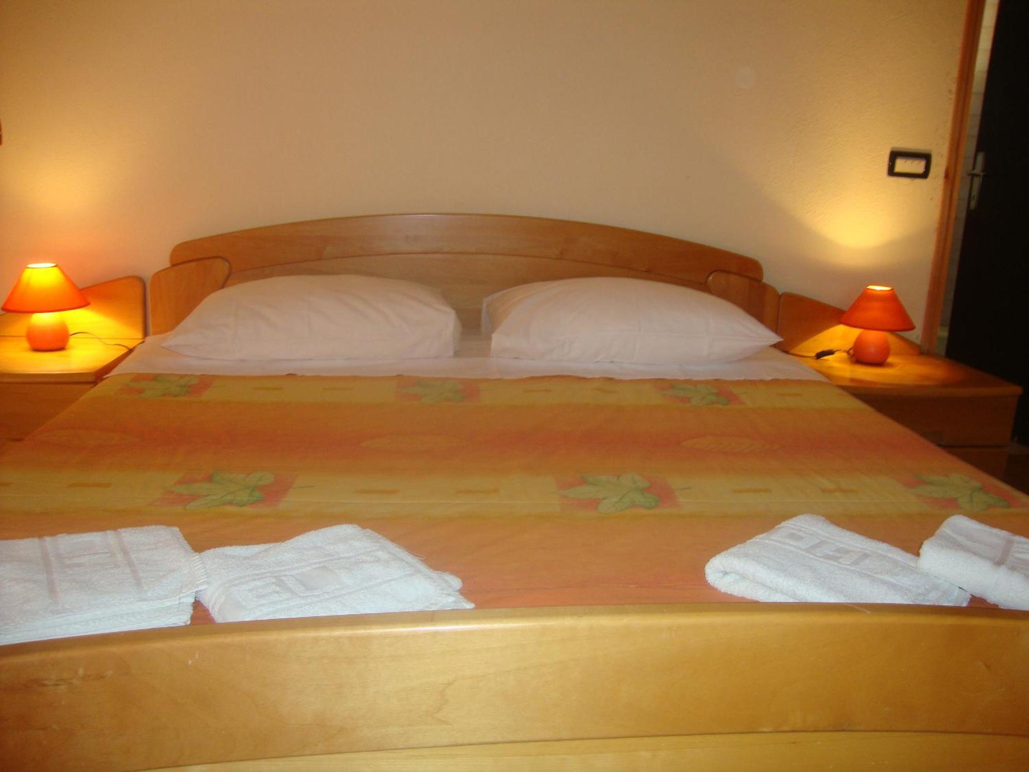 Bed & Breakfast Antico Мотовун Экстерьер фото
