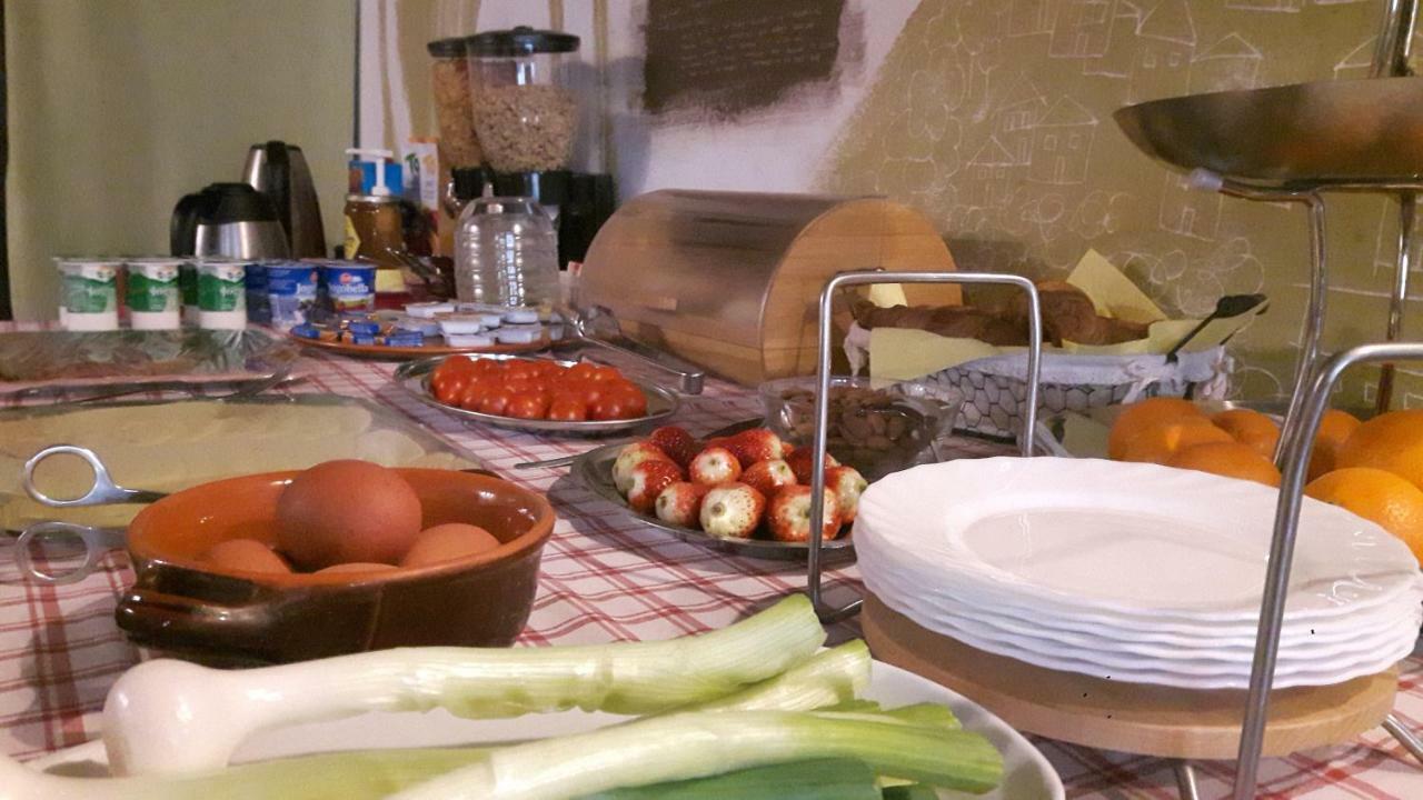 Bed & Breakfast Antico Мотовун Экстерьер фото