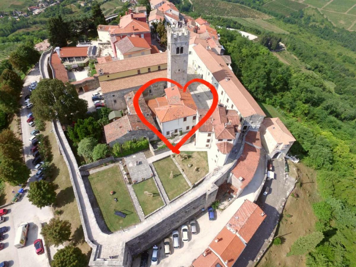 Bed & Breakfast Antico Мотовун Экстерьер фото